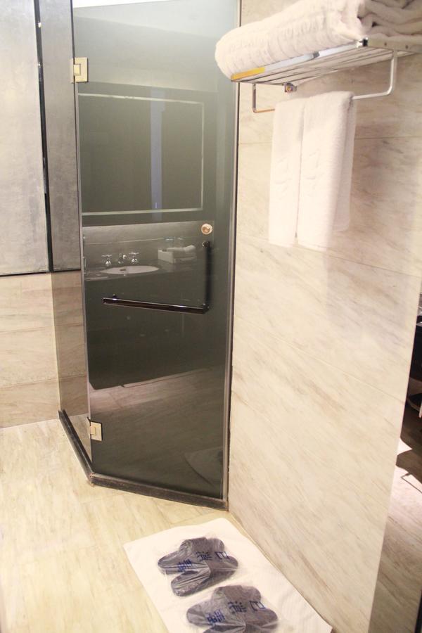 Huangjingang Holiday Hotel Jiexiu Room photo